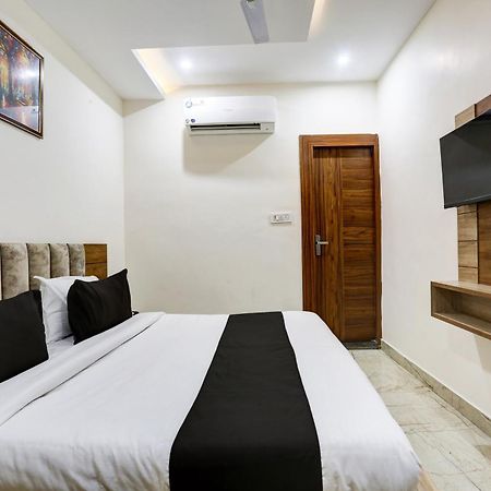 Collection O Jairaj Hotel Alwar Bagian luar foto