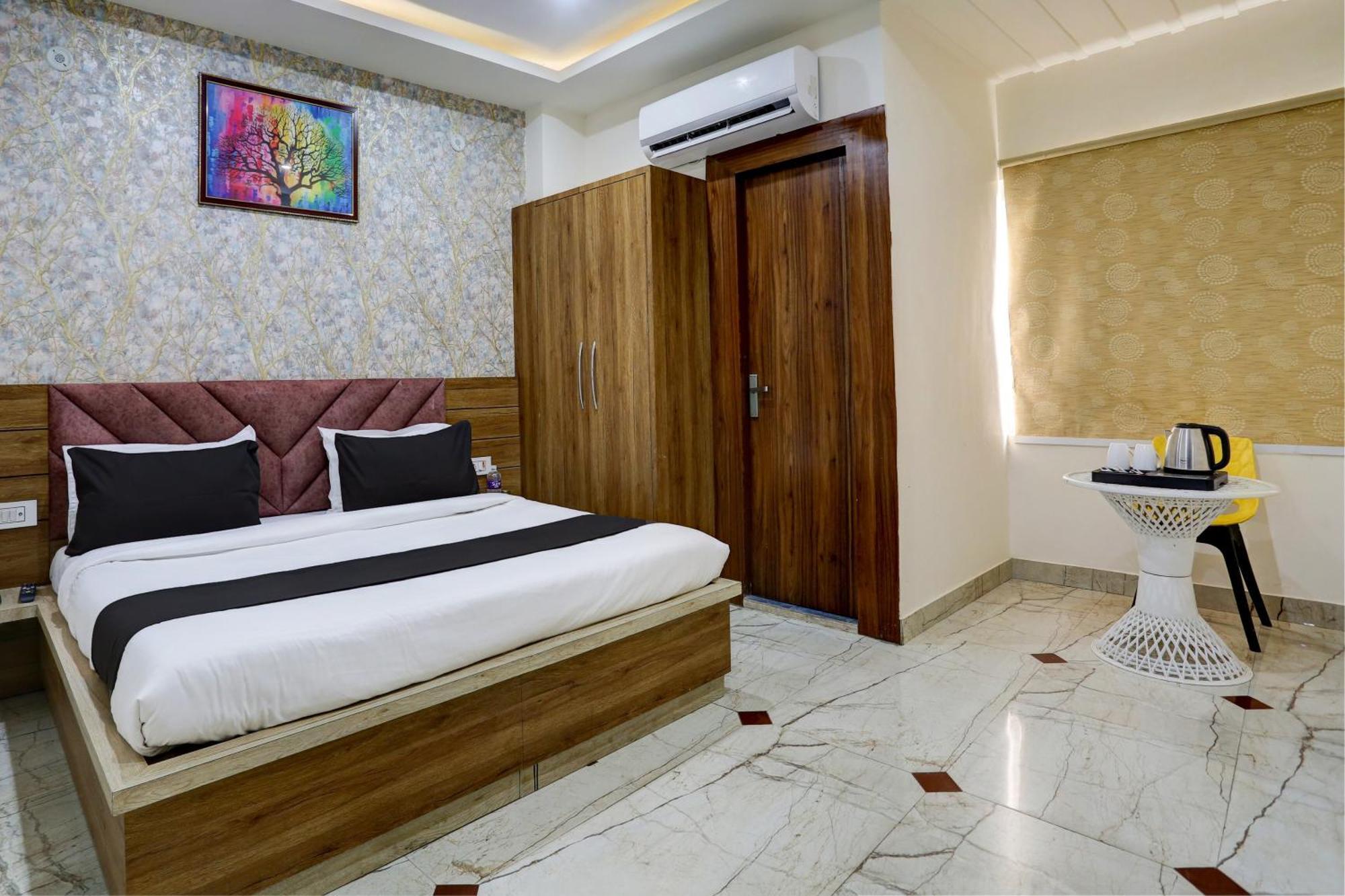 Collection O Jairaj Hotel Alwar Bagian luar foto